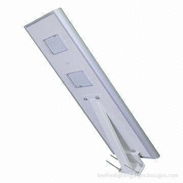 High-effect Solar LED Streetlight, All-in-one, 20W Power, -30 to 70°C Working Temperature